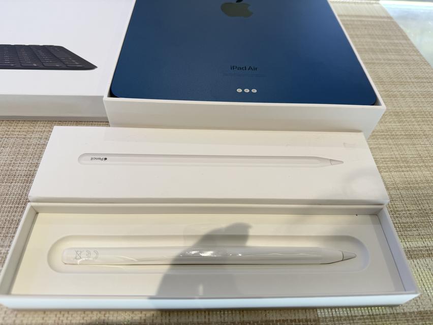 iPad Air5 Wi-Fi 256 ขายพร้อมคีย์บอร์ดและปากกาสภาพดีดีมาก รูปย่อยที่ 2