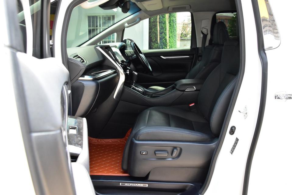 รหัสรถ PBG9999 Toyota Alphard 2.5 SC Package ปี 2020 8