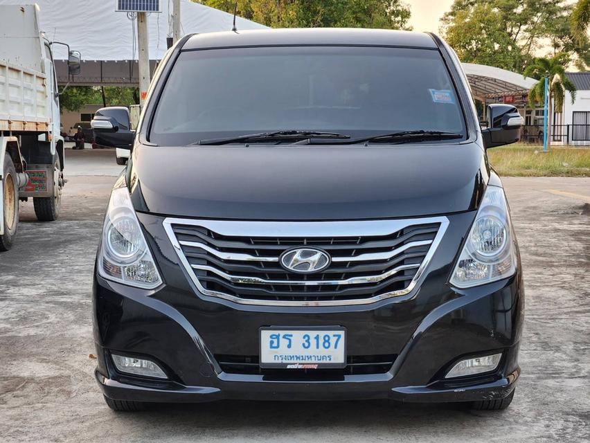 ขาย Hyundai H1 2.5Deluxe ปี16 2