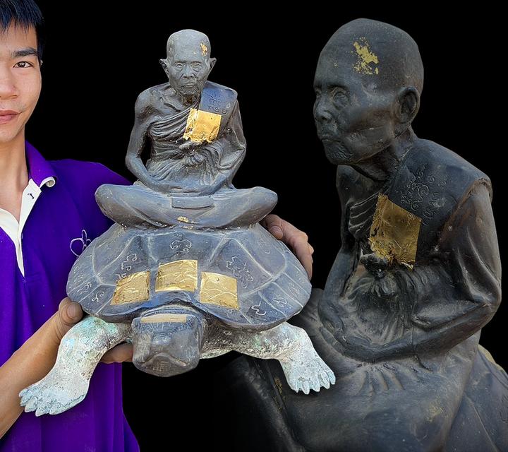 พระบูชาหลวงปู่หลิว หน้าตัก9นิ้ว วัดไร่แตงทอง วัสดุทองเหลือง