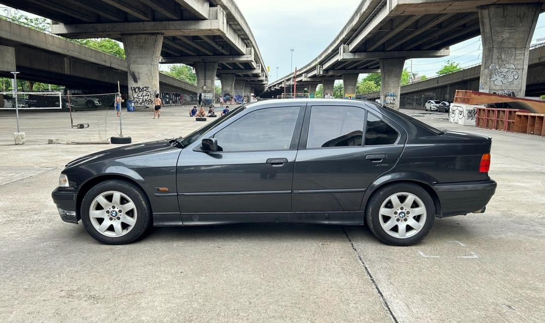 BMW 318i E36 นกแก้ว ปี 1995