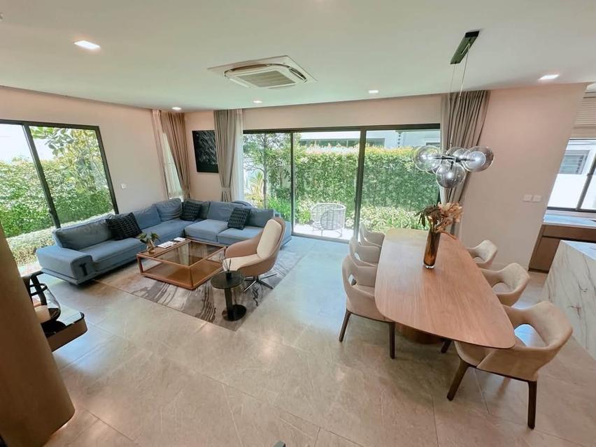 ให้เช่าบ้านเดี่ยวหรู มัณฑนา บางนา กม.15 4 ห้องนอน 5 ห้องน้ำ พื้นที่ใช้สอย 240 ตร.ม. ใกล้ Central Village ราคา 130000 บาท 6