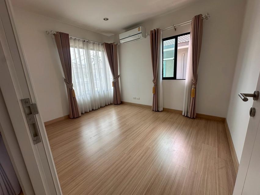 ดีไลท์ รัตนาธิเบศร์-ท่าอิฐ ถนนรัตนาธิเบศร์ ต.ท่าอิฐ อ.ปากเกร็ด จ.นนทบุรี 15