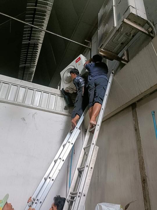 ช่างแอร์ฉลองกรุง ล้างแอร์-ย้ายแอร์บ้าน พัฒนาชนบท3 เคหะร่มเกล้า64 มิสทีน สะพานสูง ลาดกระบัง ร่มเกล้า 13