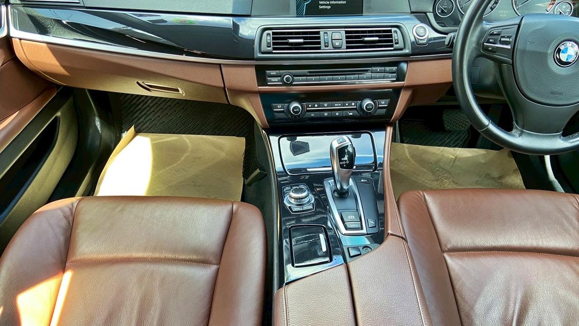 BMW520d ซีดานหรูขับดี ช่วงล่างแน่น มือเดียวเชียงใหม่ รูปที่ 8