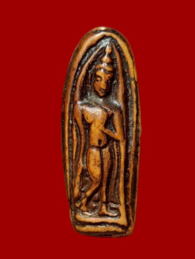พระลีลาเม็ดขนุน กรุลานทุ่งเศรษฐี