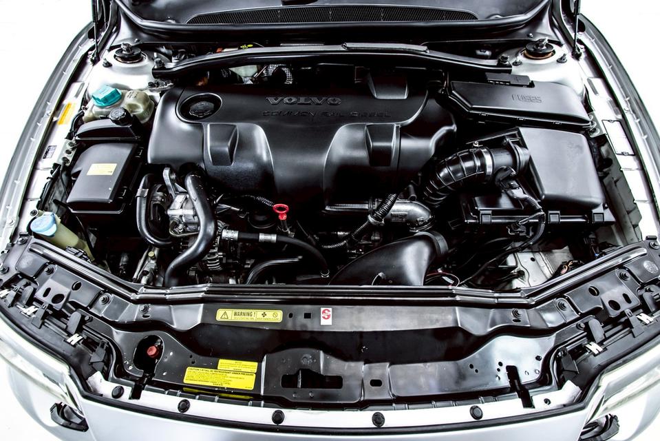  VOLVO S80 2.4 D5 2005  16