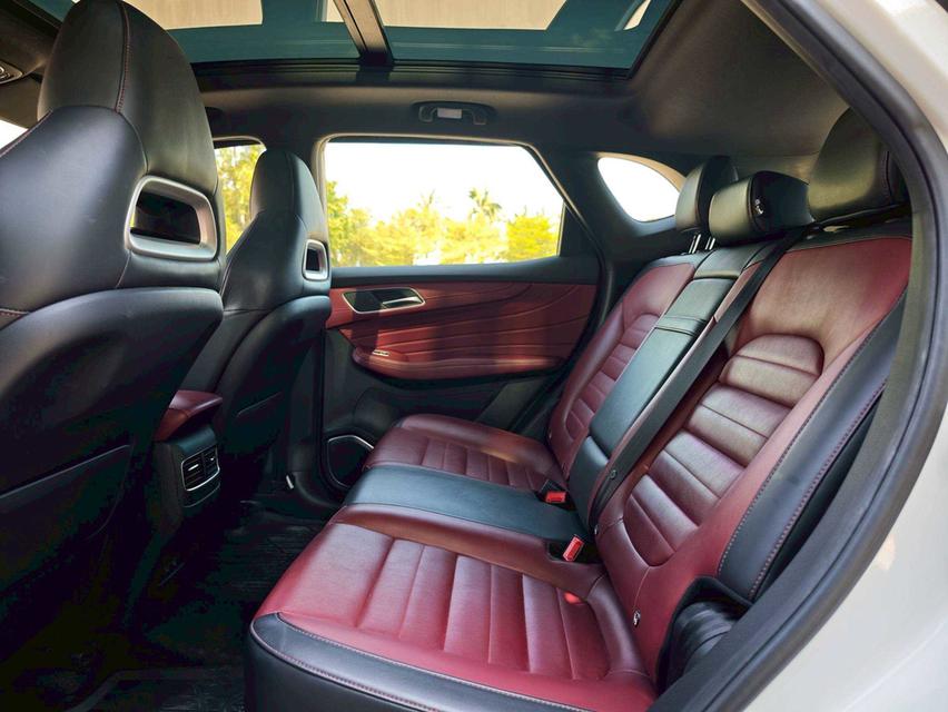 MG HS 1.5 Turbo X 2WD 14