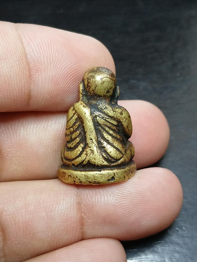 หลวงพ่อเงิน พิมพ์นิยม รูปที่ 2