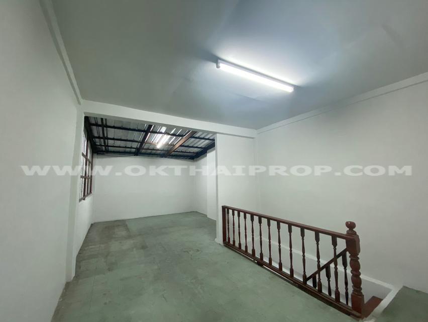 อาคารพาณิชย์ 3 ชั้น ถ.ติวานนท์ เมืองนนทบุรี 6