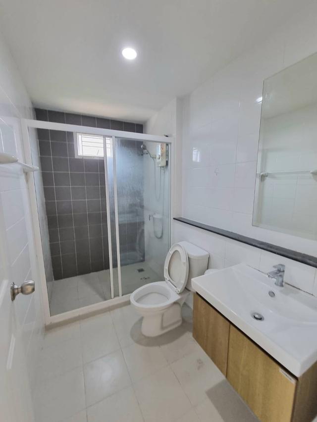 ทาวน์โฮม 2ชั้นหมู่บ้านเดอะวิลเลจ บางนา วงแหวน2 สมุทรปราการ 5