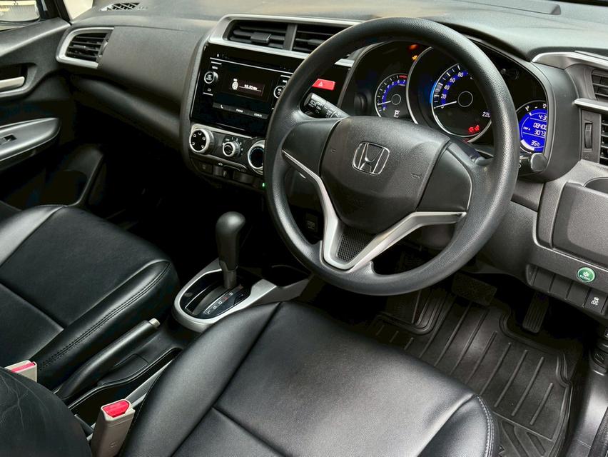 Honda Jazz GK 1.5 V AT ปี 2015 เลขไมล์ 80000 km. รูปที่ 4