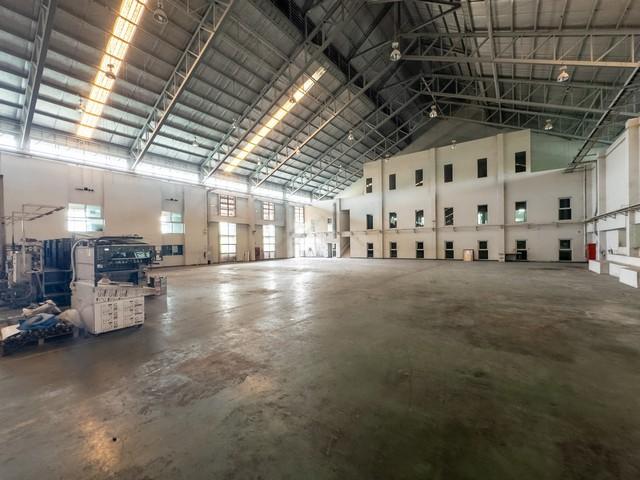 ขายที่ดินพร้อมโรงงานขนาดใหญ่ 14 ไร่ กว่า 10,000 ตรม. ผังสีม่วง บนทำเลศักยภาพในนิคมอุตสาหกรรมสินสาคร สมุทรสาคร ใกล้ถนนเอก 2