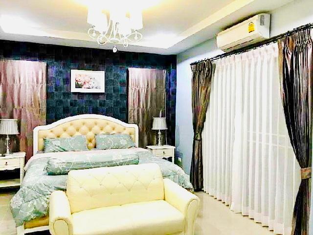 โรบินสัน ภูเก็ต 3.7 กม.เกาะสิเหร่ ให้เช่าคฤหาสน์ 2 ชั้น พร้อมเฟอร์ 52 ตร.วา.202ตร.ม.3นอน ถ.ภูเก็ต 3 น้ำ ม.ราชภัฏภูเก็ต 3