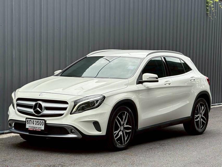 BENZ GLA200 W156 2017 รถหรู ดูแลดีประวัติศูนย์ชัดเจน ราคาถูกสุดในตลาด 3