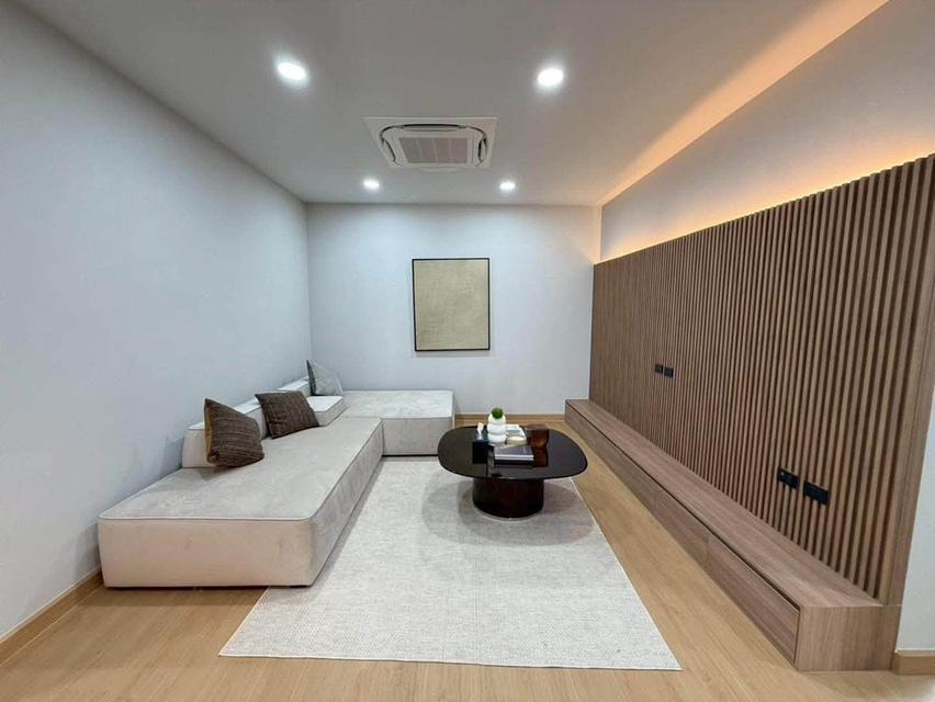 ขาย บ้าน Modern Luxury หลังใหญ่ Preecha  รามคำแหง – กรุงเทพกรีฑา พร้อมอยู่ 5