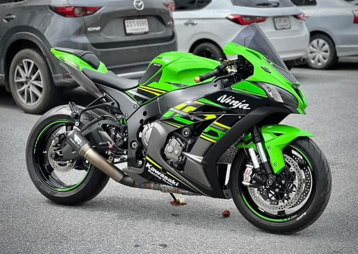 Kawasaki Ninja ZX-6R 3