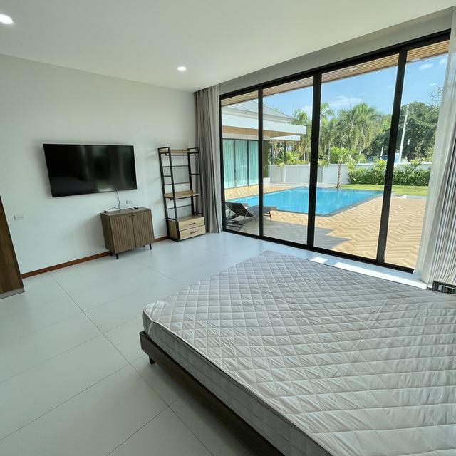 🏡 Luxury Pool Villa for Rent near Mabprachan Lake, Pattaya 🌴 11