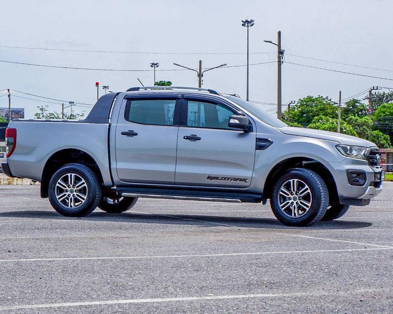 FORD RANGER Double cab Wildtrak 2.0L Bi-Turbo 4x2 10AT สีเทา ปี 2020