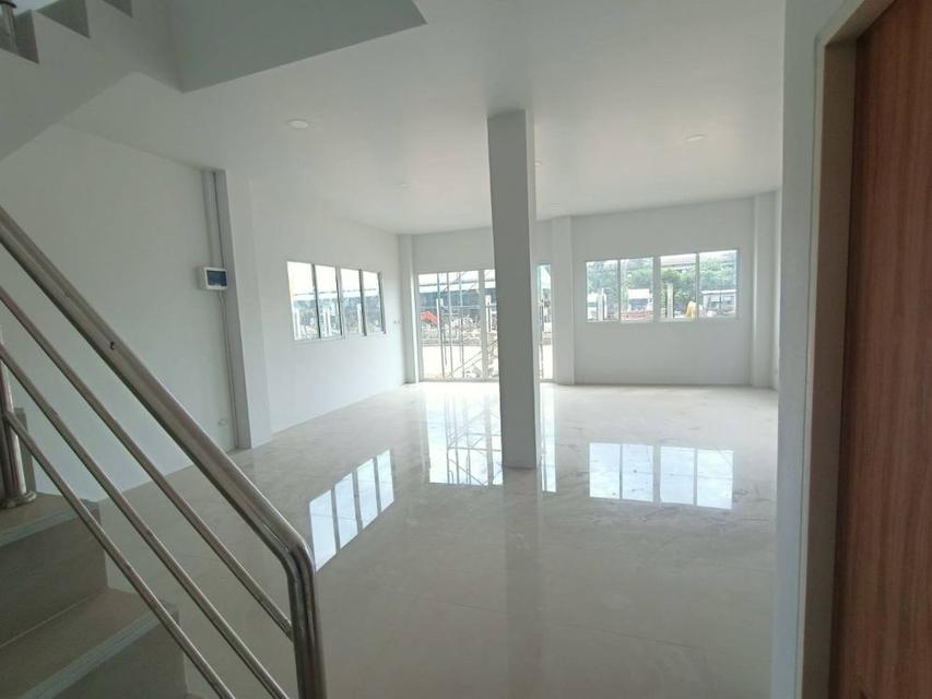 ให้เช่าหรือขาย โกดัง คลังสินค้า โรงงานทรัพย์รุ่งเรือง ( คลองมะเดื่อ ) ขนาด 735 ตร.ม. กระทุ่มแบน สมุทรสาคร 14