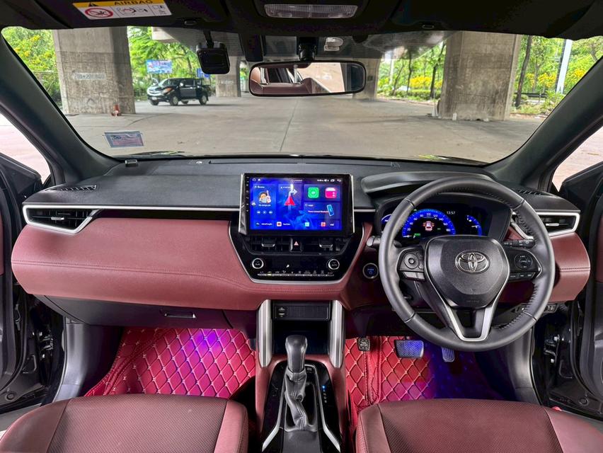 ขายรถ Toyota Corolla Cross 1.8 Hybrid Premium ปี 2022 สีดำ เกียร์ออโต้ 13