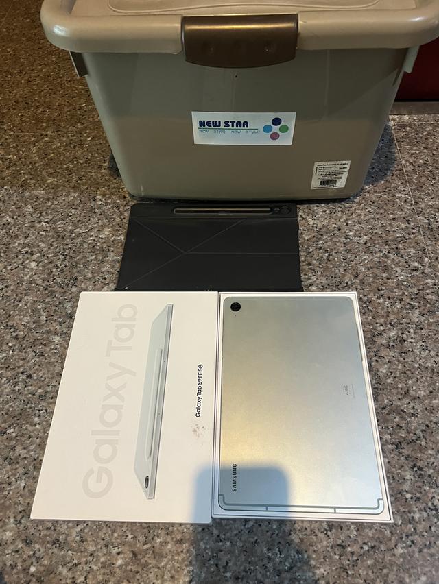 ขายๆๆๆถูกSamsungTabS9FE 5G สีMint128กิ๊กLTEใส่ซิมได้มีกล่องอีมี่ตรงสภาพสวยการใช้งานดีเยี่ยมทุกๆฟังชั่นเครื่องรีสโตได้ตลอดไม่มีติดแอคเค้าใดๆคับ ( จอสวย รูปย่อยที่ 2