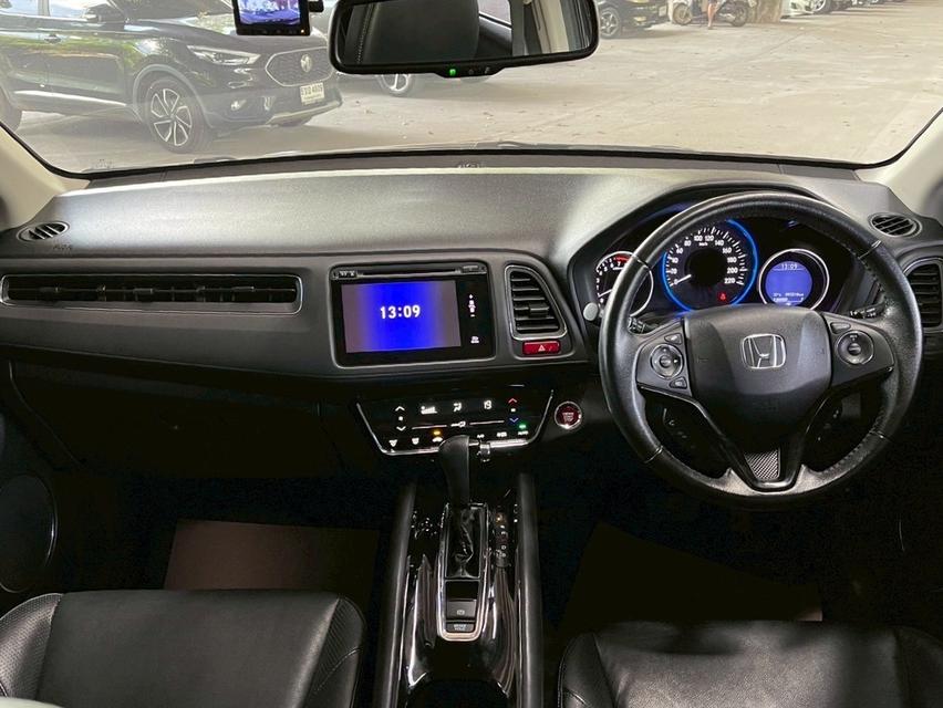 honda hrv 1.8e limited 4