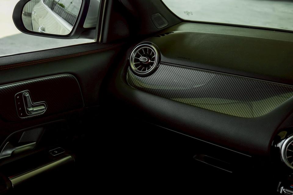 รหัสรถ CBL79 Mercedes-Benz GLA200 1.3 AMG Dynamic W247 AT 2021 รูปที่ 12