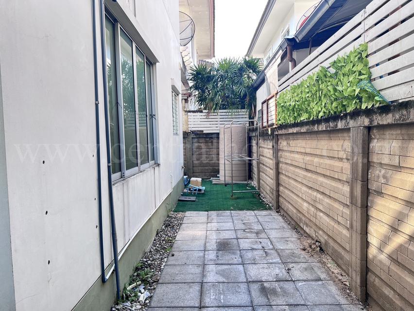 บ้านแฝด พร้อมพัฒน์ พรีวา ถนนปัญญาอินทรา ใกล้ซาฟารีเวิลด์ 13