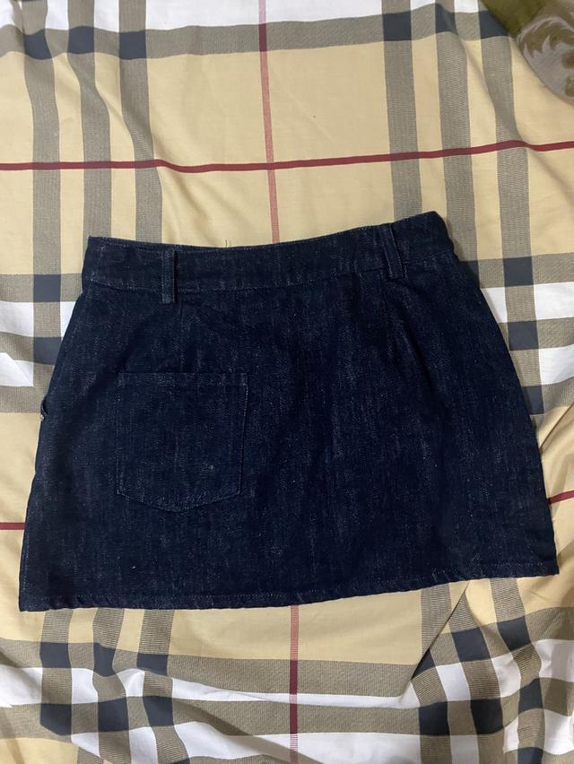เสื้อปาดไหล่ซินเทจมือ1ห้อยป้ายมีตำหนิรอยปื้อน กระโปรงยีนส์น้ำเงินเข้มสวยมากก 6