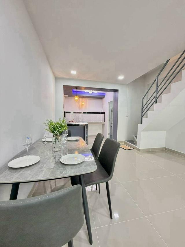 👨‍👩‍👧‍👦 หาบ้านขยายครอบครัว ในชุมชนน่าอยู่  ใกล้โรงพยาบาลและห้างสรรพสินค้า 🏡 ทาวน์เฮาส์ 2 ชั้น มบ.บางใหญ่ซิตี้ บ้านสวยพร้อมย้ายเข้าอยู่ได้เลย! 12