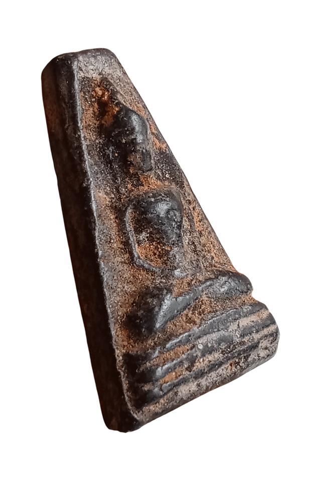 พระอู่ทองออกศึกพิมพ์​ผงสุพรรณหลังเจดีย์​เนื้อดำ 3