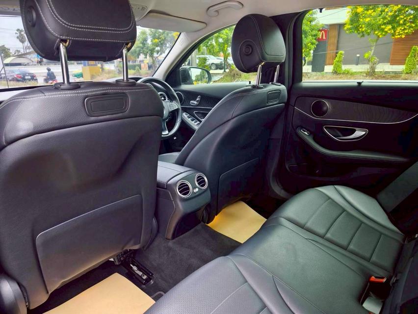 รหัสรถ KPV3682 📌2018 BENZ C350e AVANTGARDE  8