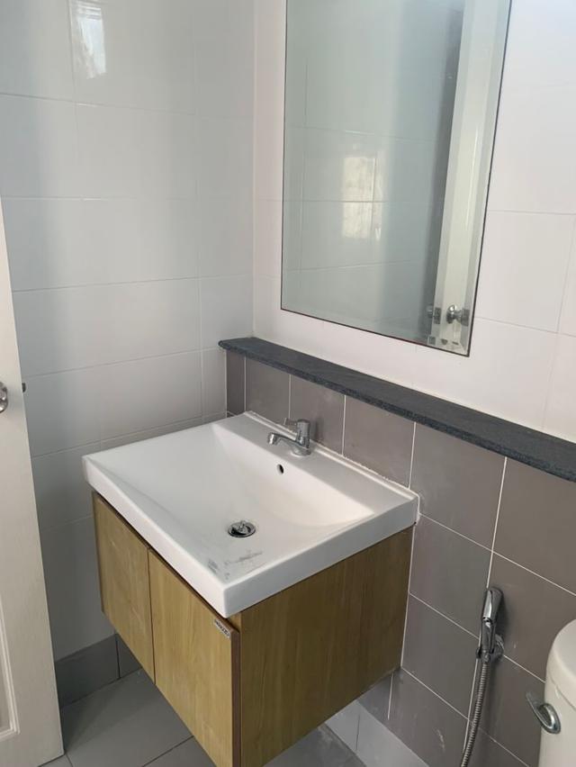 ขายทาวน์เฮาส์ 2 ชั้น,เนื้อที่ 25 ตรว. หมู่บ้านอารียา เดอะคัลเลอร์ เฟส 2 ถนนสุเหร่าคลองหนึ่ง 15 แขวงบางชัน เขตคลองสามวา จังหวัดกรุงเทพมห 17