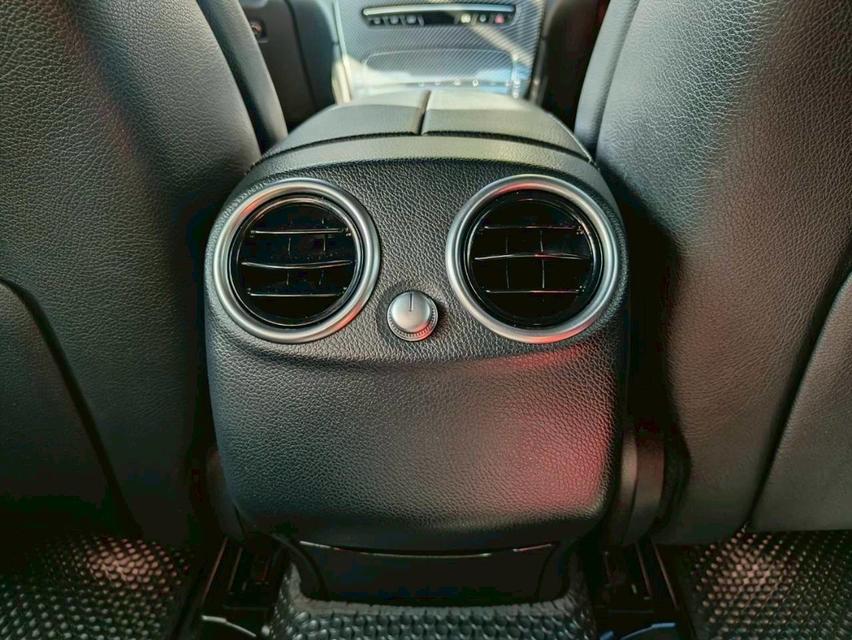 รหัสรถ KP53 ✴️ GLC 220d Coupe AMG 4matic facelift TOP ปี 2020 ✴️ 10