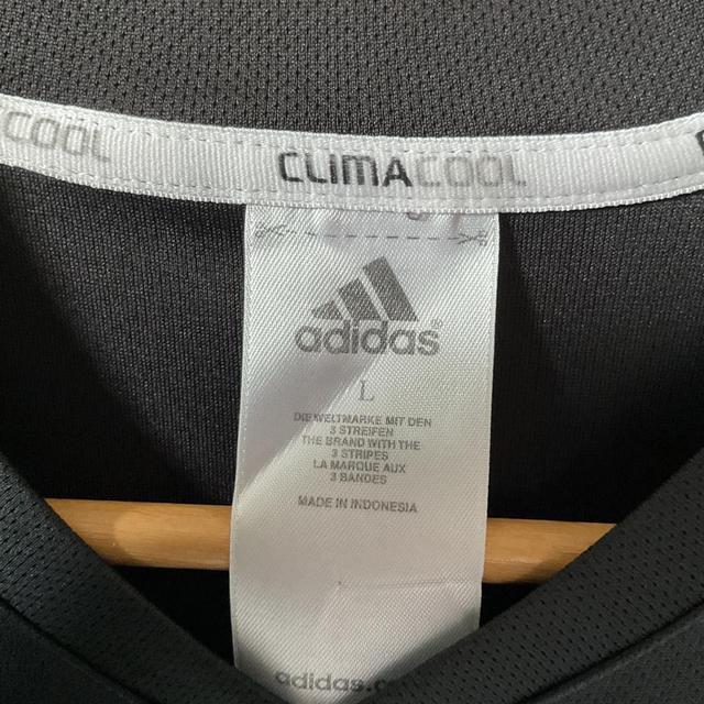 adidas เสื้อกีฬามือสองของแท้ รูปที่ 6