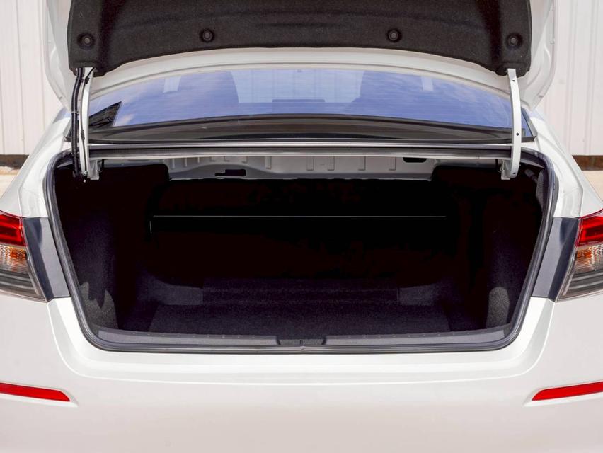 HONDA CIVIC FE 1.5 EL TURBO ปี 2021 ประกันเครื้องเกียร์ 3 ปี  15