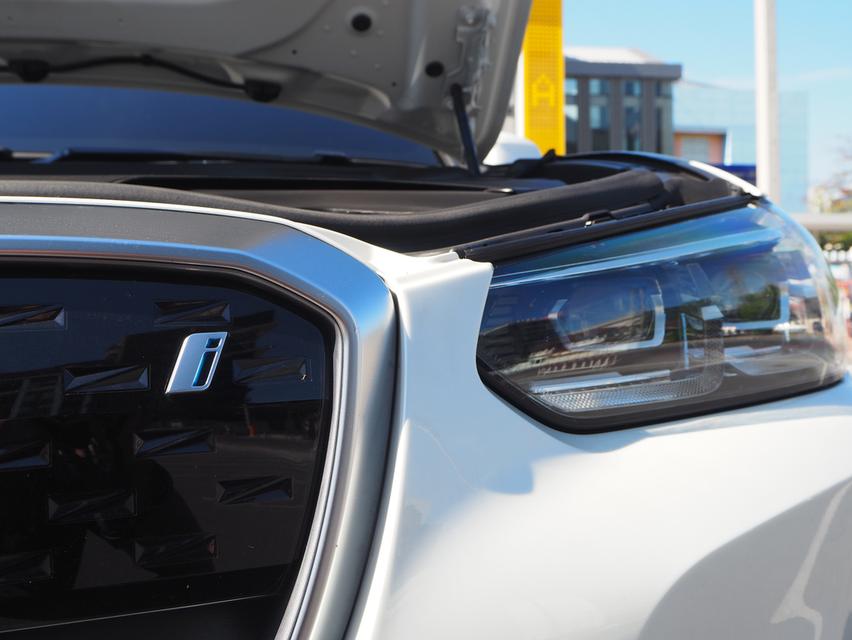 รถไฟฟ้า BMW ix3 M Sport Pro ปี 2022 11