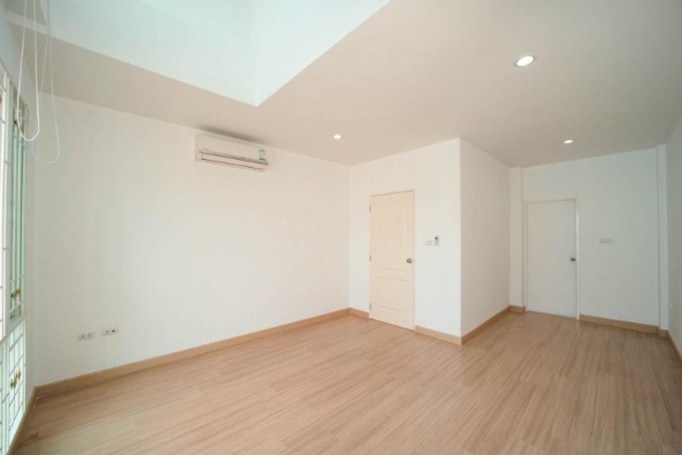 รูป ขาย ทาวน์โฮม  หมู่บ้านแอทโฮม-รามอินทรา 106 ตรม. 19.4 ตร.วา 5