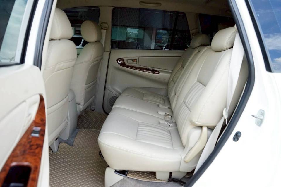 2013 TOYOTA INNOVA 2.0V 9