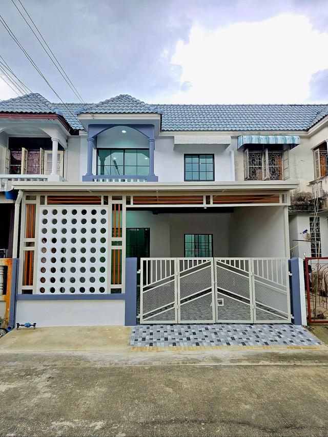 หมู่บ้านอยู่เจริญ4 ซ.1  [ ต.ลาดสวาย อ.ลำลูกกา จ.ปทุมธานี ]