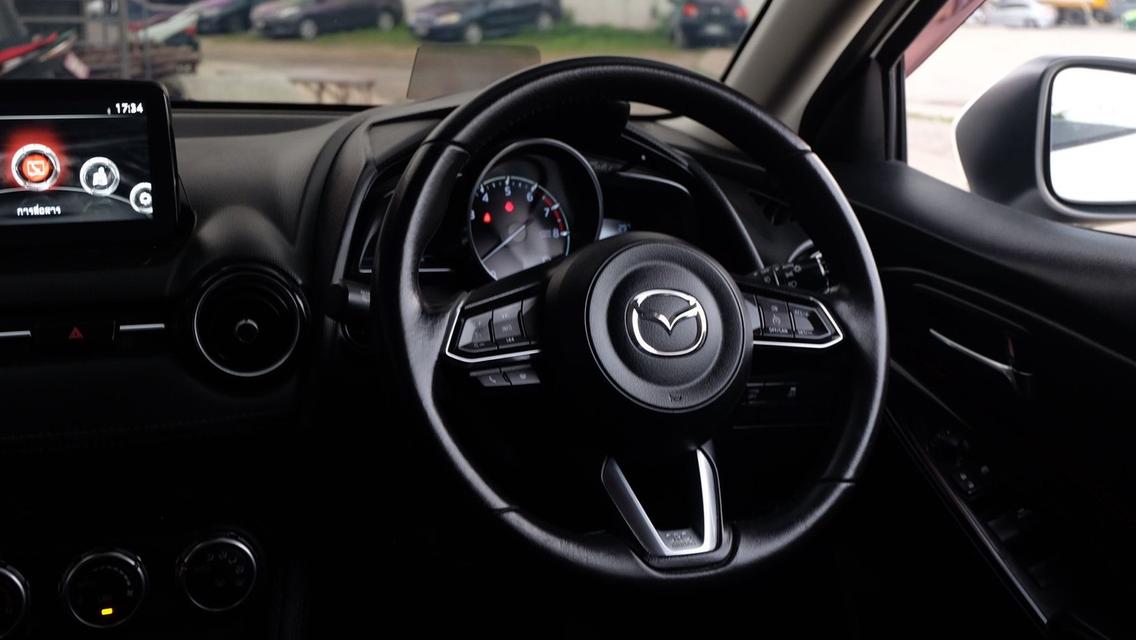 (แจ้งรหัสถ KN662) รถพึ่งเข้า🚗 MAZDA MAZDA2, 1.3 Sports High Connect ปี2018 รูปที่ 11