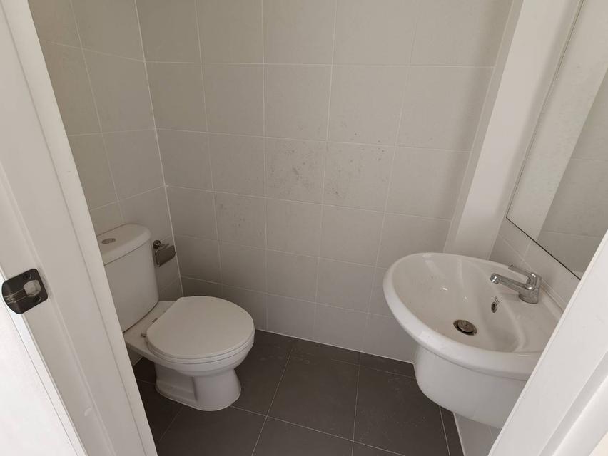 สำนักงาน ซอยมังกร เทพารักษ์ 11