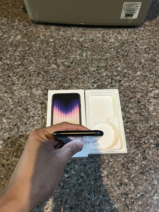 ขายไอโฟนSE3สีMinight128กิ๊กสูนTrueมีกล่องสภาพสวยๆใช้งานดีถูกๆๆ