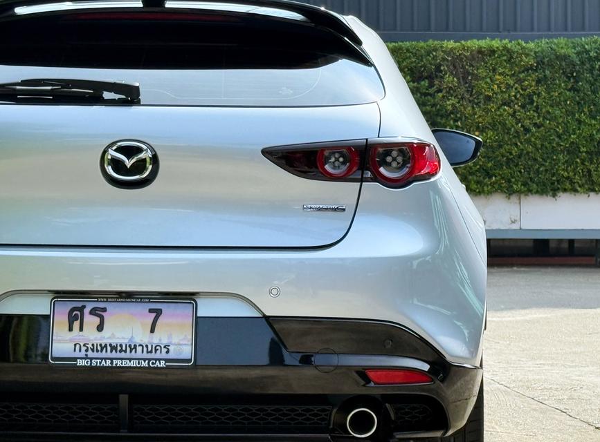 2020 MAZDA 3 2.0 SP SPORT รุ่น TOP รถสภาพสวยสมบูรณ์ พร้อมใช้งาน รถเข้าศูนย์ตามระยะ รถไม่เคยมีอุบัติเหตุครับ 9