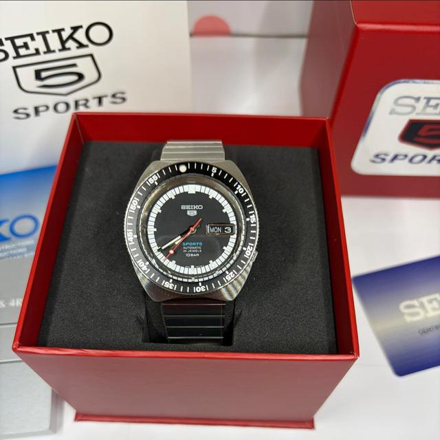 Seiko 5 Sports Limited UltraSeven 55th Anniversary limited รูปย่อยที่ 4