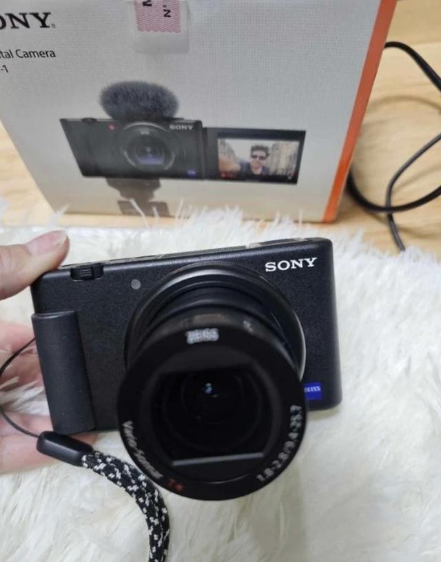 ส่งต่อกล้อง Sony ZV-1 อุปกรณ์ครบ พร้อมใช้งาน 2