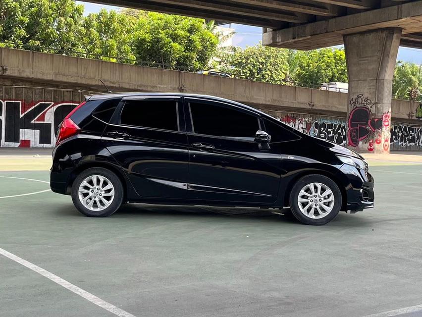 ขายรถ Honda Jazz 1.5V+ ปี 2019 สีดำ เกียร์ออโต้ 8