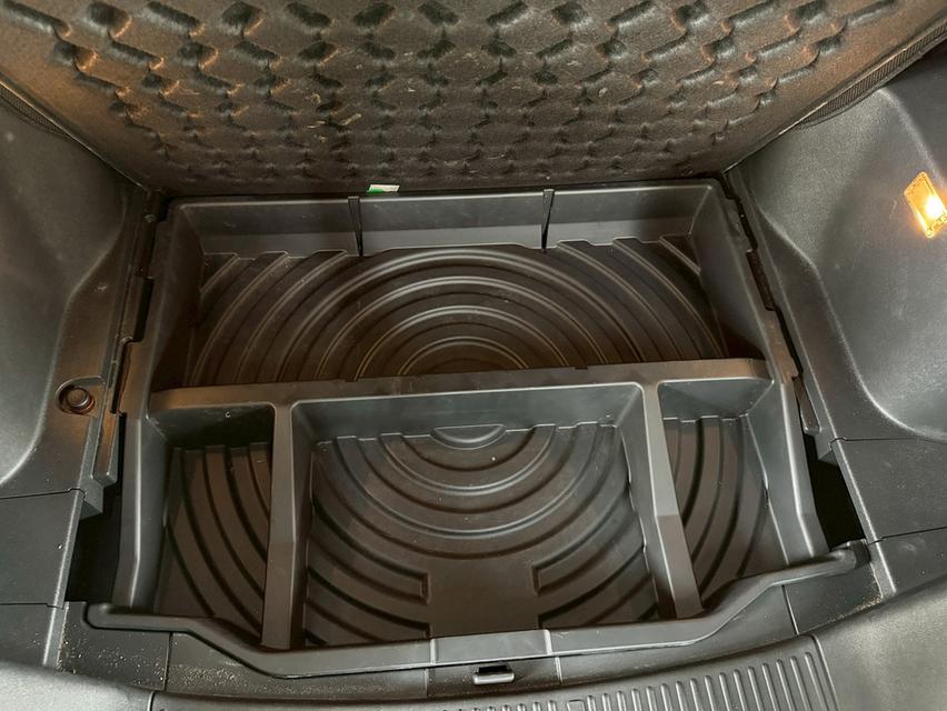 MG GS 2.0 X Sunroof AT ปี 2018 20