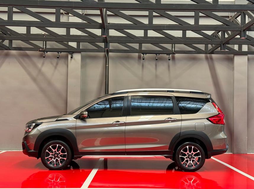 2023 SUZUKI XL7 1.5L ( 7 ที่นั่ง ) รถมือเดียวป้ายแดง รถวิ่งน้อยเพียง 60,000 กม  รถเข้าศูนย์ทุกระยะ รถไม่เคยมีอุบัติเหตุครับ รูปที่ 5